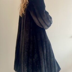 Vintage Style VI Ltd. Black Faux Fur Coat Women’s Size S/M – Long -  Made in USA